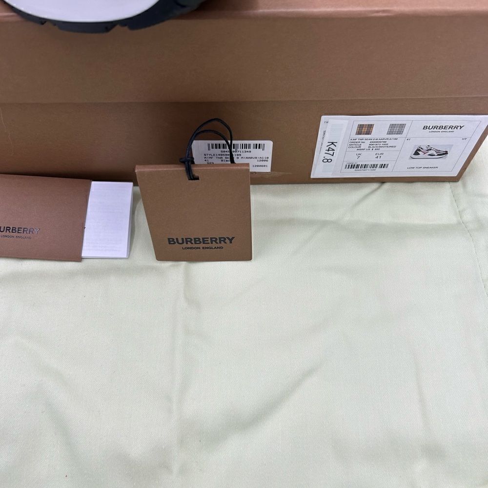 Men’s Burberry logo print trainer sneakers size 8, made in Italy - Picture 3 of 10